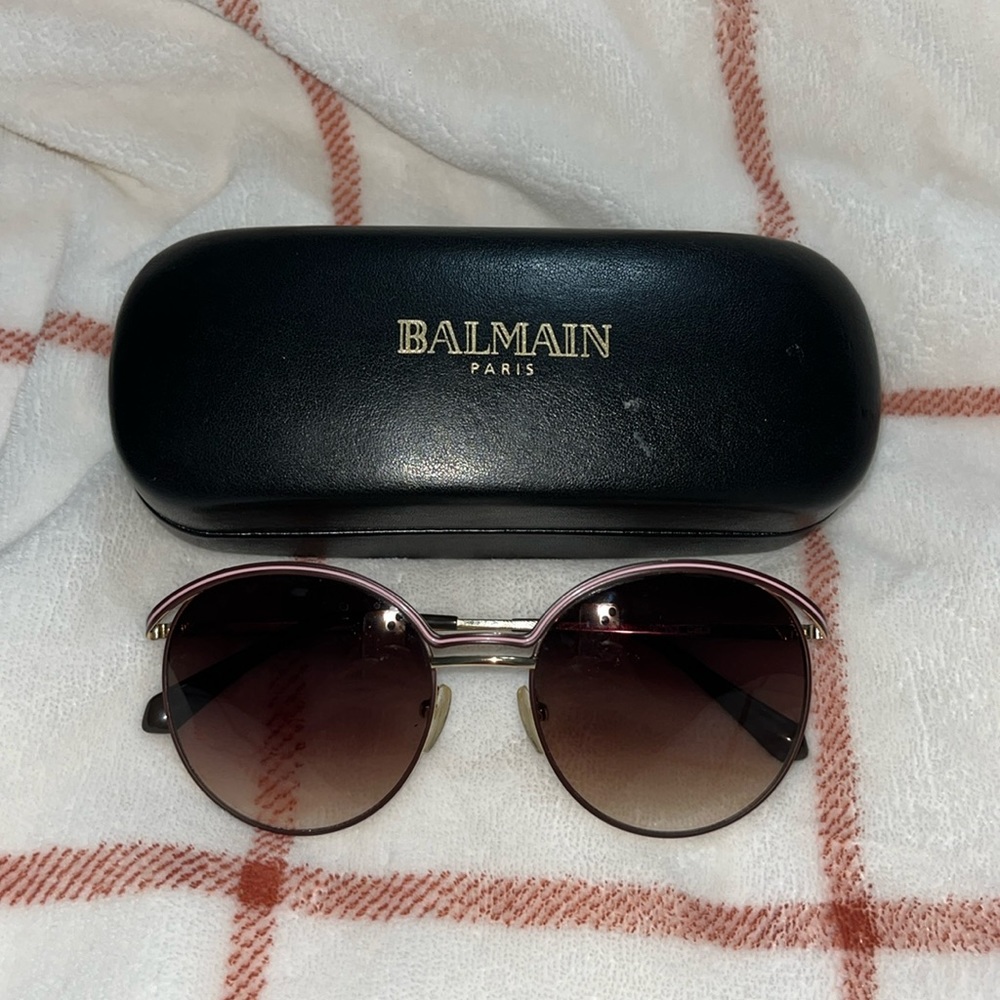 BALMAIN SUNGLASSES WITH CASE